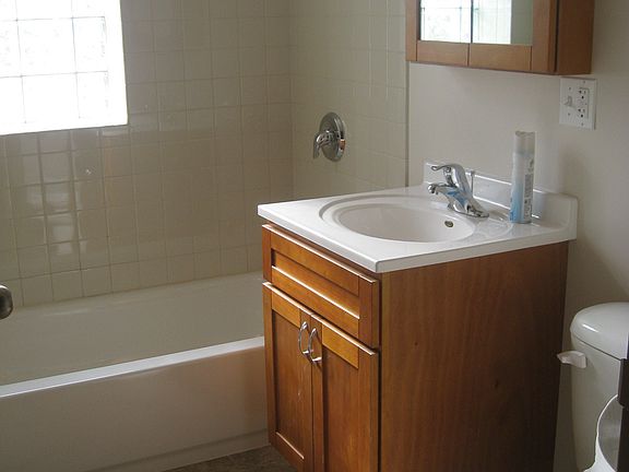 5th image of 5937 S Wabash Ave APT 3