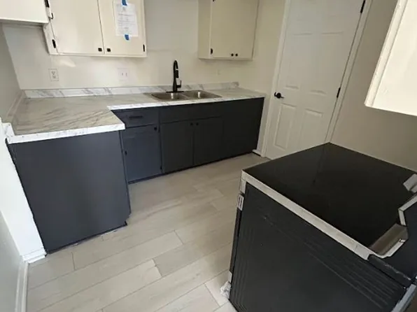 9803 Larkspur Ln, Oklahoma City, OK 73159