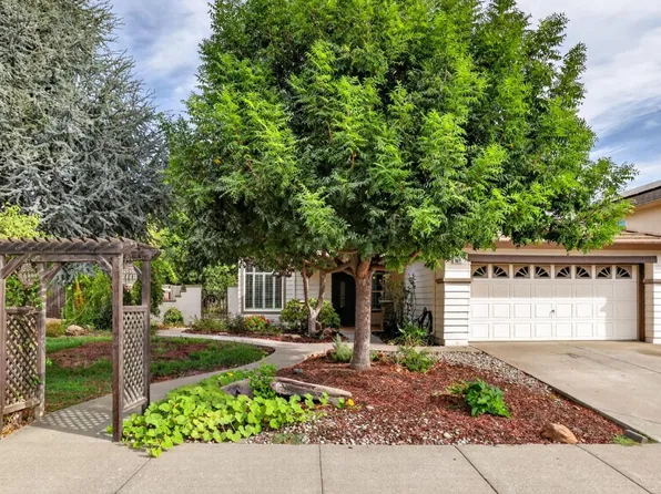 1610 W H Street, Dixon, CA 95620