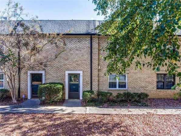 280 Winding River Dr Unit B, Atlanta, GA 30350
