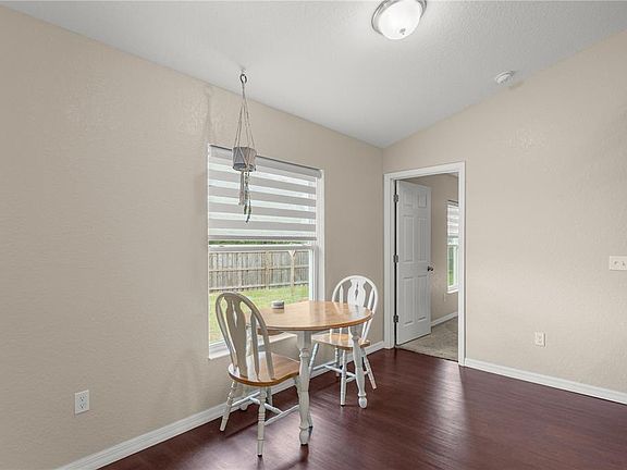 5th image of 6 Laurel Pass Ct