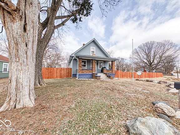 2nd image of 4712 Vandalia Ave