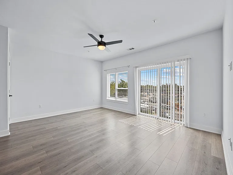 2220 Webberville Rd #324 — Photo 3