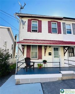 99 S Church St, Macungie, PA, 18062