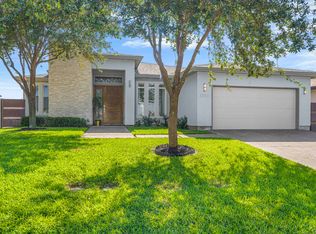 7223 Sylvia Plath Dr, Laredo, TX 78041