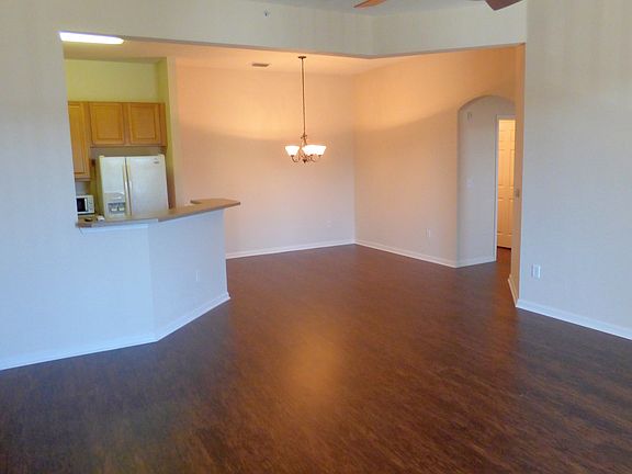 2nd image of 785 Oakleaf Plantation Pkwy Unit 1534