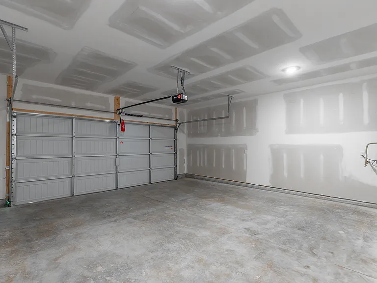 8465 Mulberry Way — Photo 5