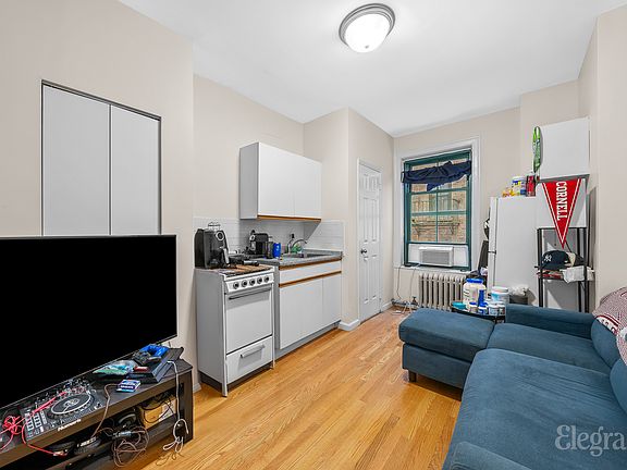 3rd image of 542 E 79th St APT 3D