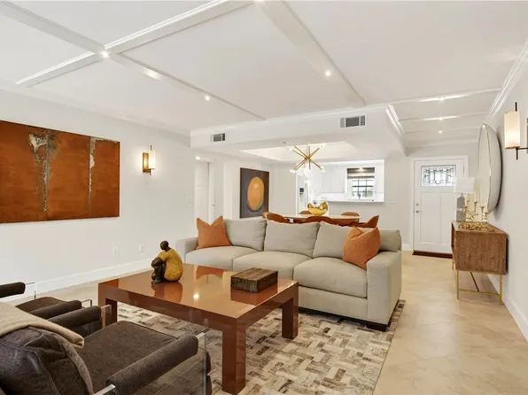 2743 Ocean Dr APT 50E, Vero Beach, FL 32963