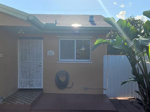 2nd image of 62 NW 48th Ct #62