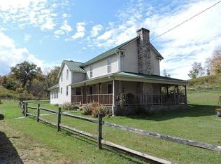 22361 Bluff Hollow Rd, Damascus, VA 24236