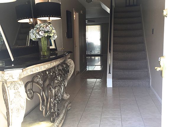 2nd image of 15 Mallard Ln