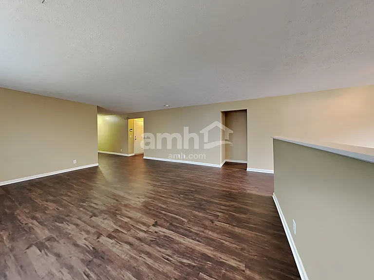 3136 Hidden Creek Dr — Photo 6