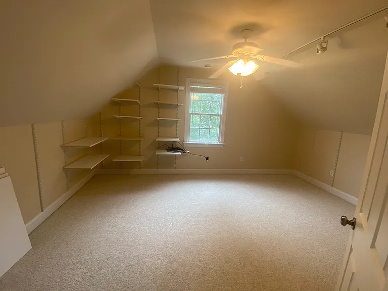 9705 Heathermill Ln — Photo 14