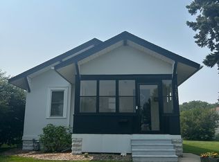 1357 Schletti St, Saint Paul, MN 55117