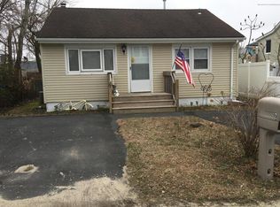 7 Holly Acres Dr, Brick, NJ 08723