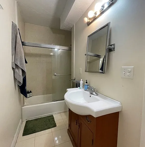 191 Winthrop Rd #1A — Photo 10