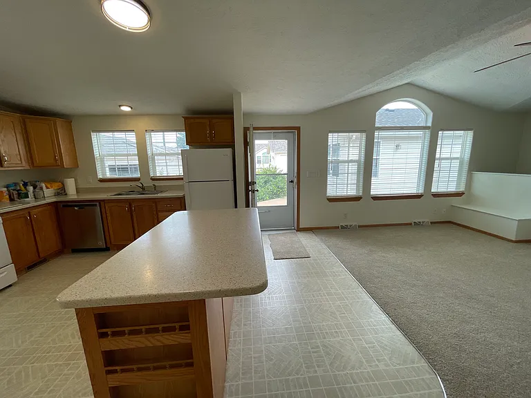 6735 W Kingsley Ave #6735 — Photo 3