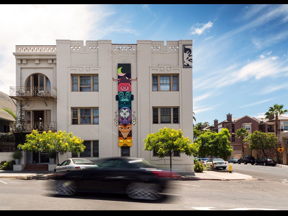 Building Photo 4