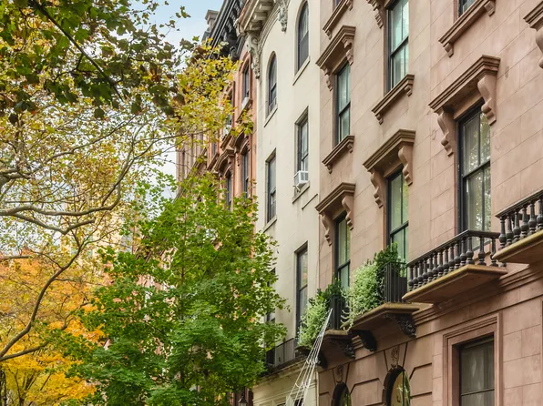 102 Pierrepont Street image 12 of 42