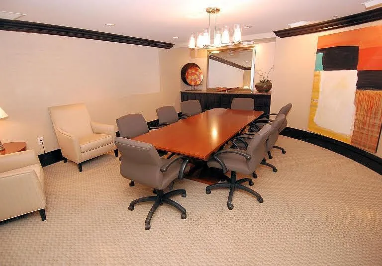 Resident Conference Room / Meeting Space