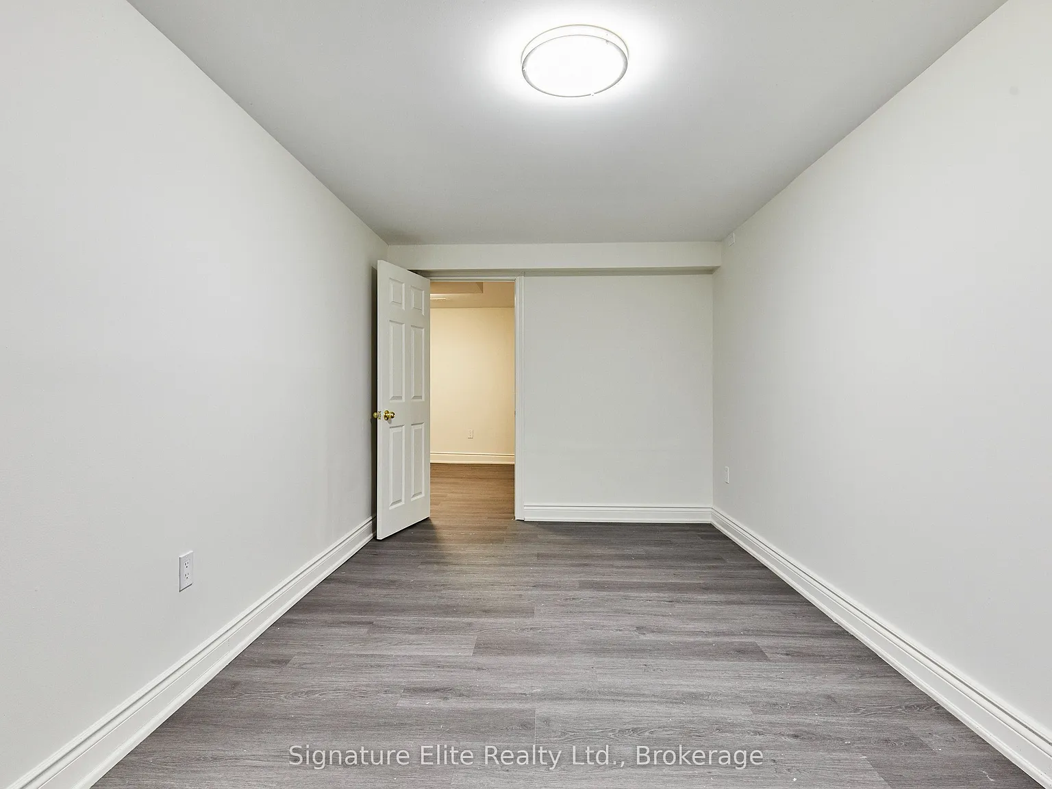 3 bed, $2,100 — Photo 4