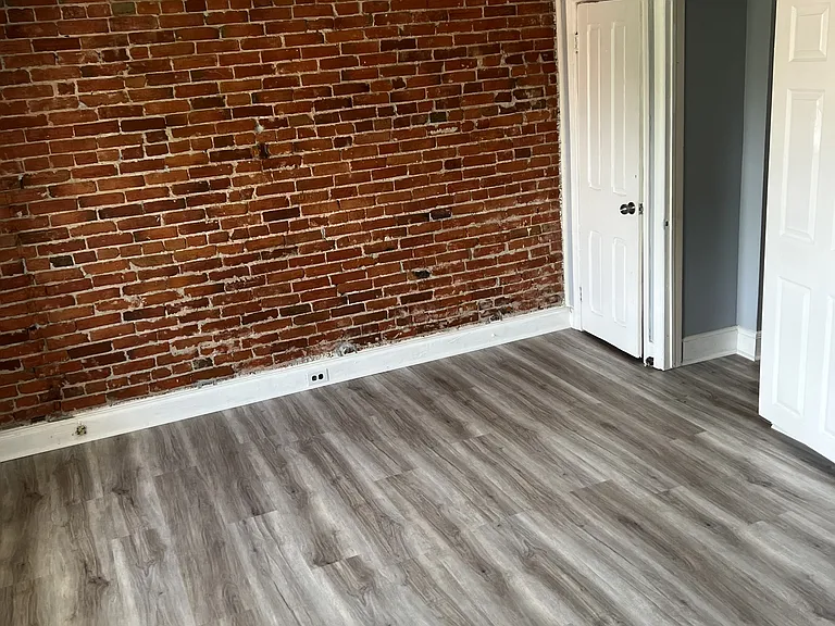 906 N Madison St #2 — Photo 9