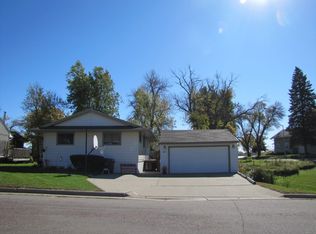 613 Betty Ave, Worthington, MN 56187