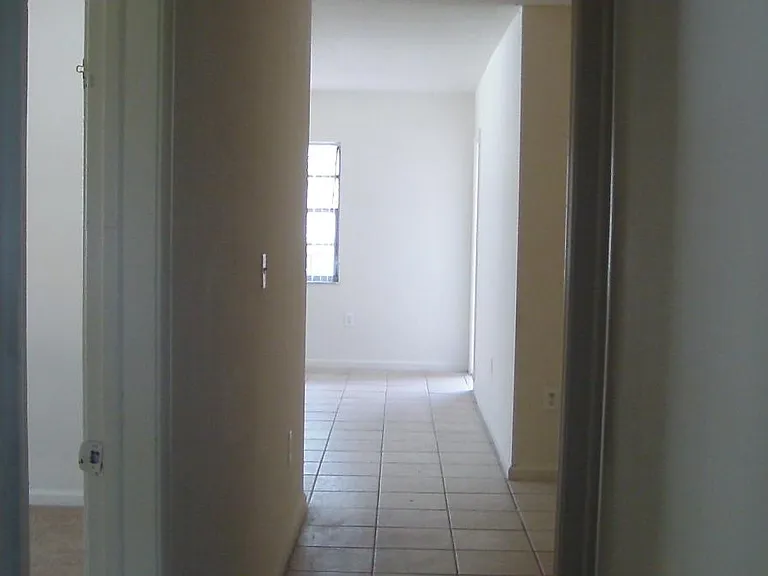 601 NW 7th St #5 — Photo 3