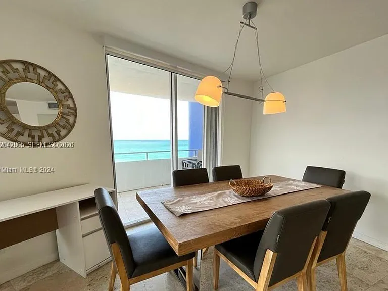 5161 E Collins Ave #1612 — Photo 4