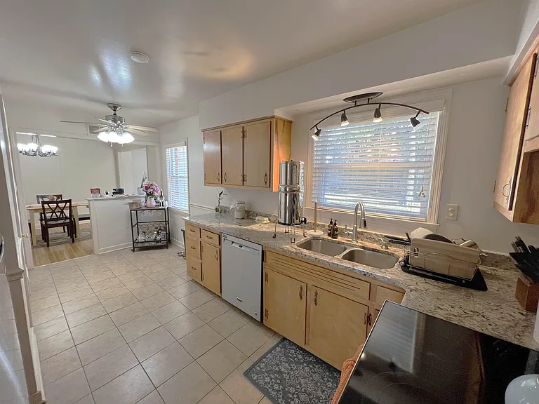 2440 Arthur Rd — Photo 3