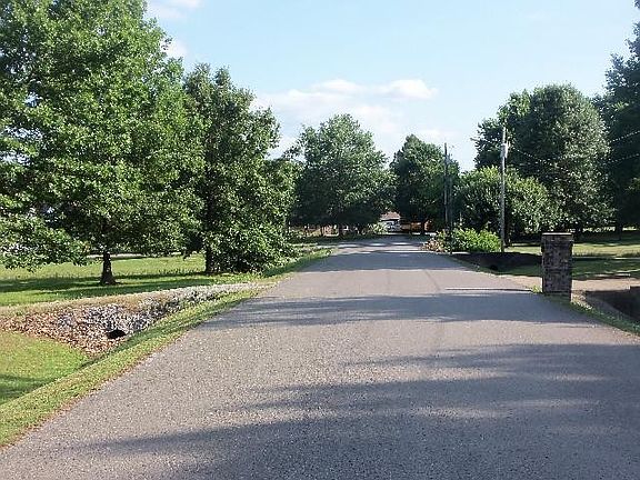 5th image of 114 Winchester Ln