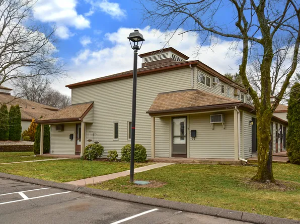 165 South Street #18, Vernon, CT 06066