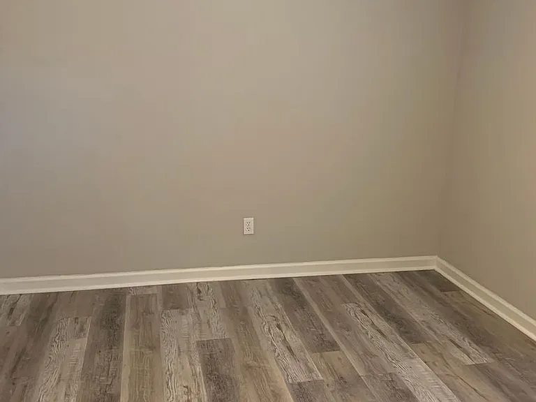 5302-5304 Grovewood Pl — Photo 26