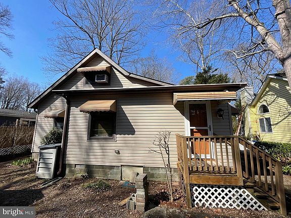 5th image of 22887 Sycamore Dr