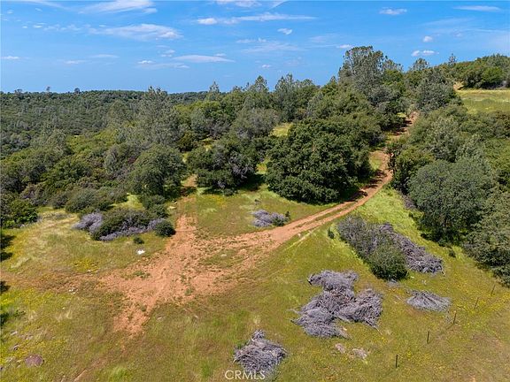 3rd image of 6 Oregon Gulch Rd