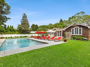 7 Cedar Ct, East Hampton, NY 11937