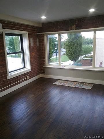 1st image of 200 W Main Ave