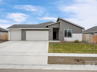 7565 E Bratton Dr, Nampa, ID 83687