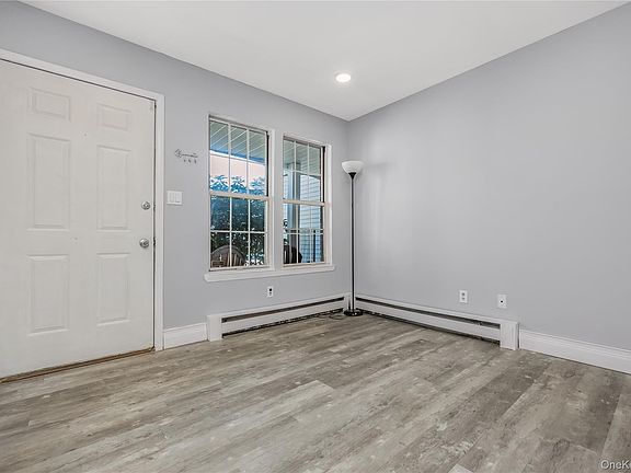 3rd image of 235 Ivy Meadow Court