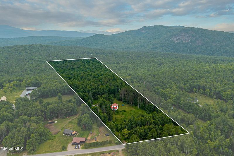3rd image of 349 Hardscrabble Road