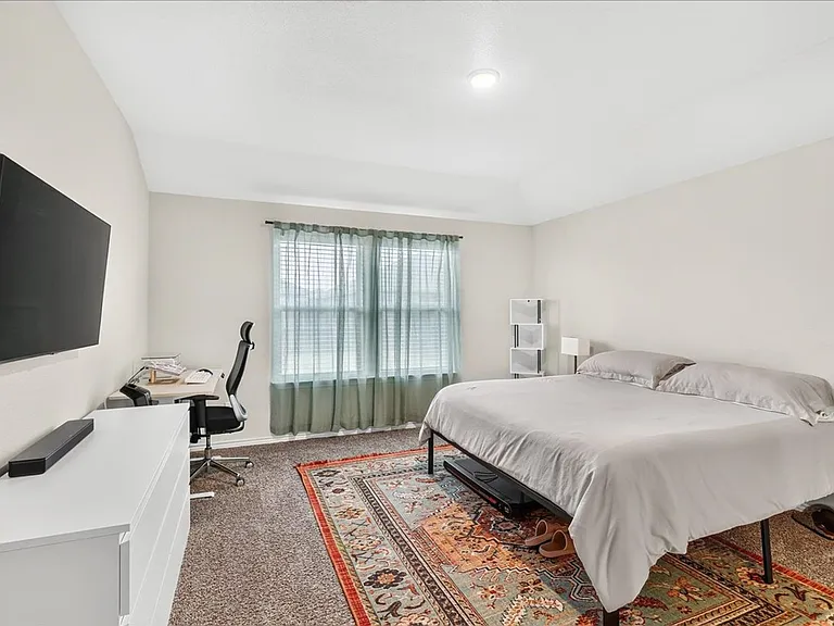 3913 Targaryen Way — Photo 13
