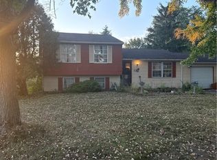 7 Baylor Cir, Rochester, NY 14624