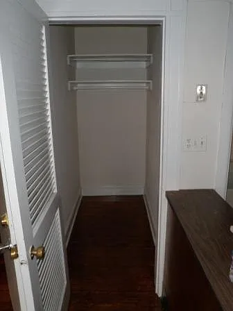 Studio, $875 — Photo 1
