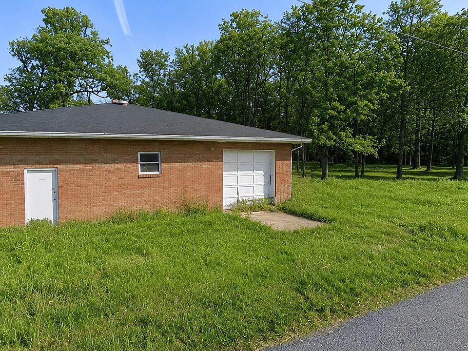2nd image of 8629 Kossuth Amanda Rd