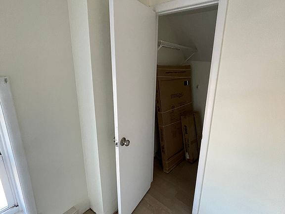 BATHROOM CLOSET