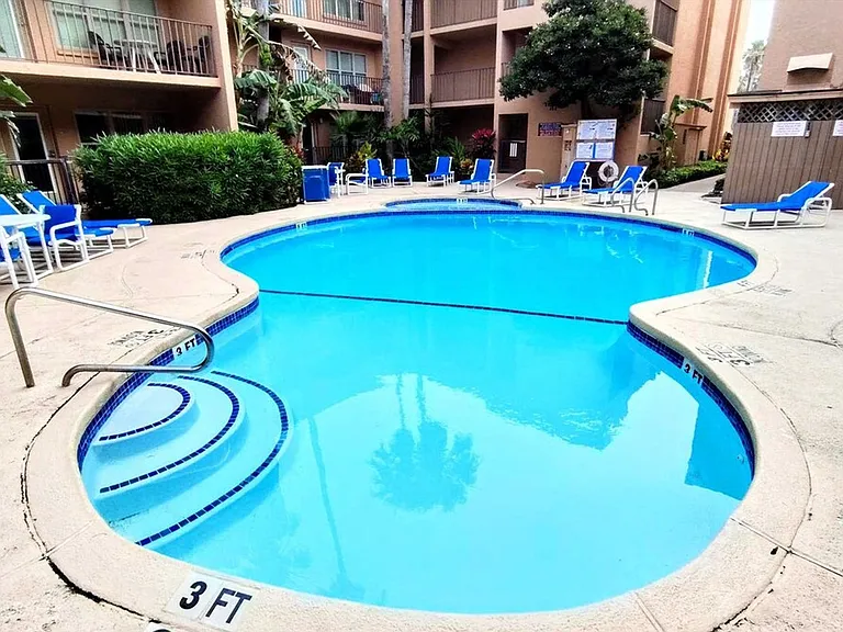 2401 Gulf Blvd #ID1255563P — Photo 3