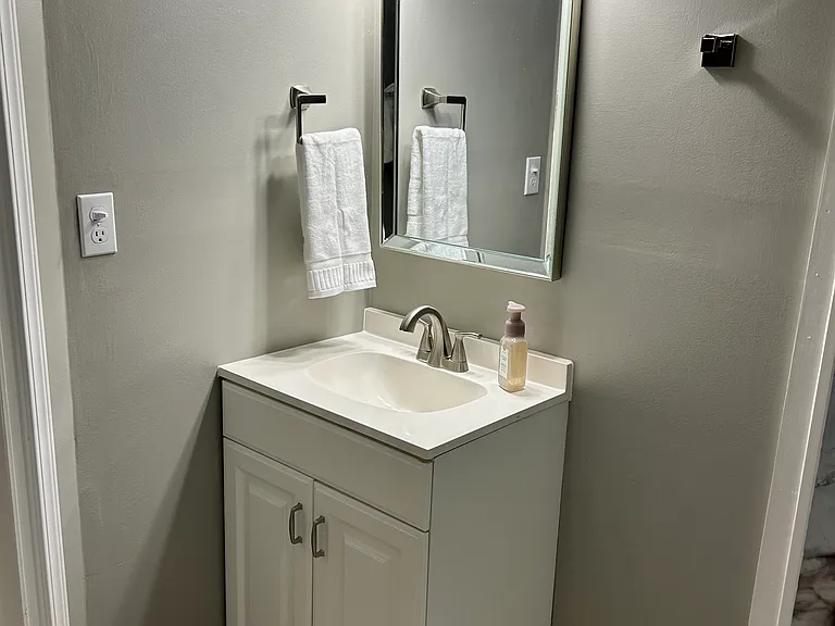 1610 McDuff Ave S #2 — Photo 14