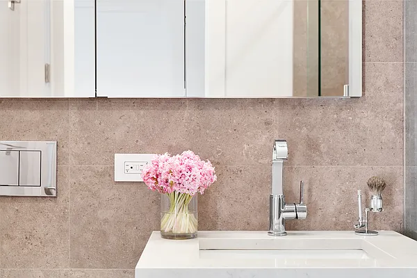 Rented by (LEGACY NOT ACTIVE) DiGiulio Group Real Estate, LLC | media 19