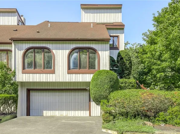 1 Erie Court, Suffern, NY 10901